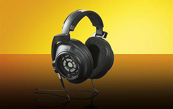 Sennheiser HD 820 | Hi-Fi Choice Sennheiser HD 820 | Hi-Fi Choice